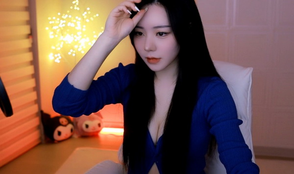 小扫货怎么能夹视频