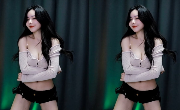 女式开襟睡衣舞蹈